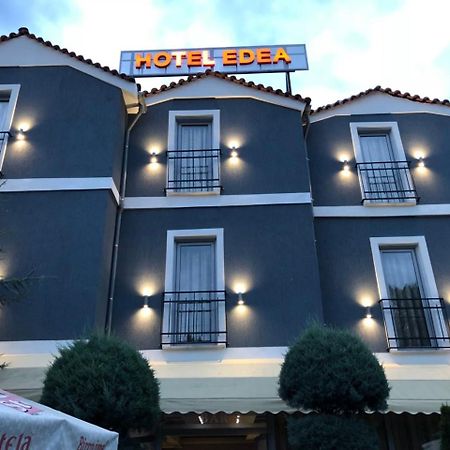 Hotel Edea คอร์เชอ ภายนอก รูปภาพ